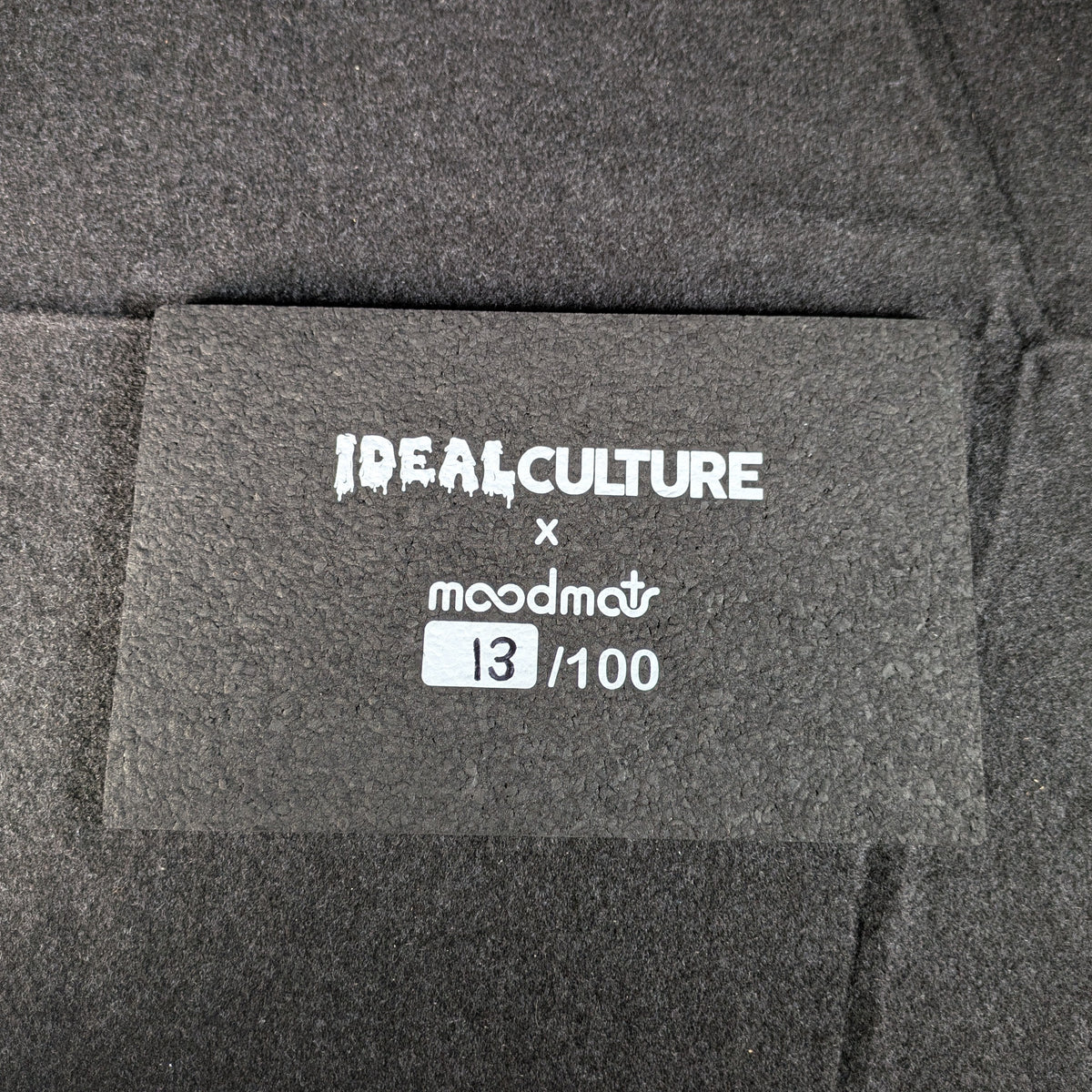 Ideal Culture - Drippy Logo Moodmat