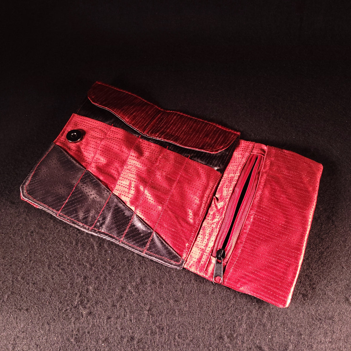 ItsTrulyByJulie - Dab Tool Wallets