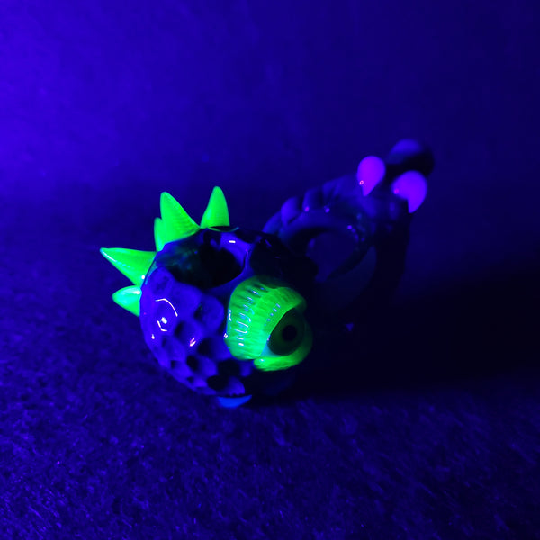 Salt - Flower Pipe (UV)